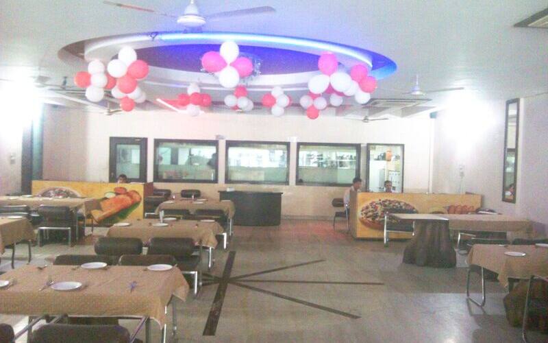 Hotel King's Palace, Rudrapur 4